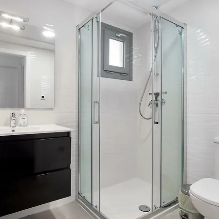 Orange Housing - Amalia 13 Apartment *