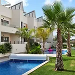 Orange Housing - Amalia 13 Torrevieja